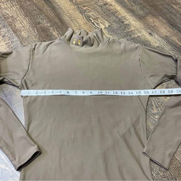 Under Armour Shirt ColdGear MockNeck Mens Medium Tan Brown Fitted Base Layer - Picture 2 of 9